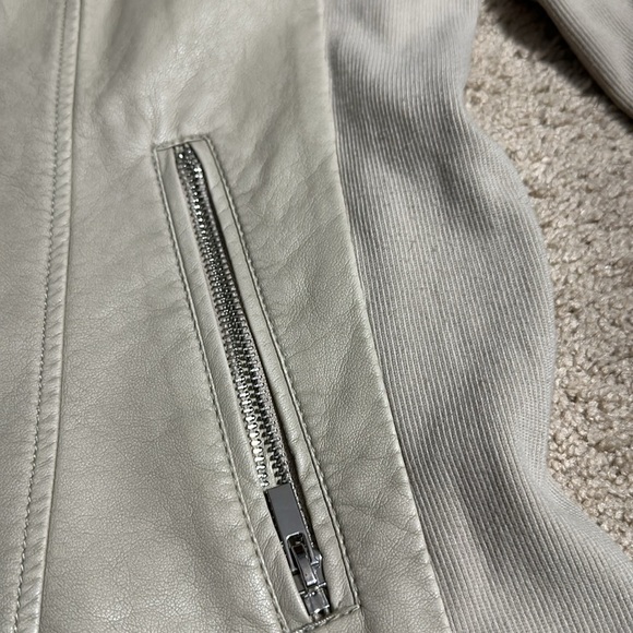 Kenneth Cole Reaction Beige Moto Jacket Faux Leather Women’s XXL - Picture 3 of 7